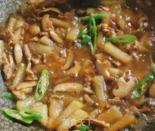 香菇冬瓜肉丝粉的做法步骤：5