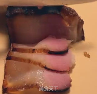 西兰花炒腊肉的做法步骤：2