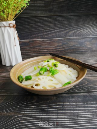 酸脆爽口糖醋藕的做法步骤：8