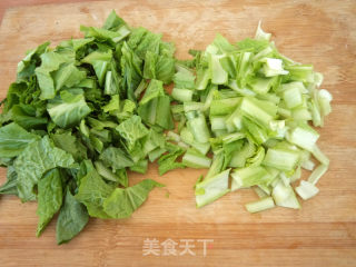 韭菜小白菜猪肉馅水饺的做法步骤：4