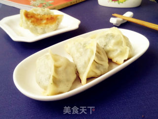 油菜鸡蛋馅煎饺的做法步骤：13