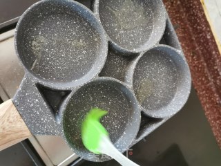 吐司鸡蛋饼的做法步骤：2