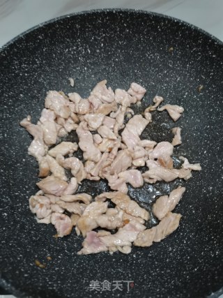 沙葛炒肉的做法步骤：2