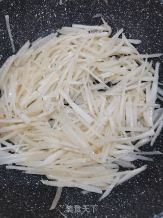 沙葛炒肉的做法步骤：4