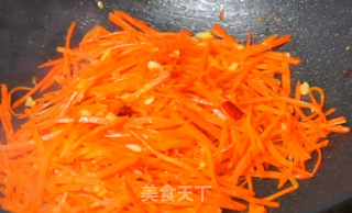 素炒胡萝卜丝的做法步骤：4