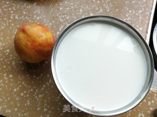 黄桃酸奶的做法步骤：1