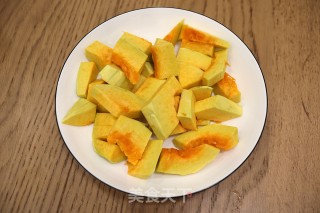 巴沙鱼南瓜羹的做法步骤：3