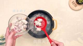 蒜香回锅排骨丨排骨与蒜融合的蒜香味十足？的做法步骤：5
