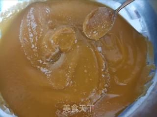 毛毛虫南瓜香肠花卷的做法步骤：5