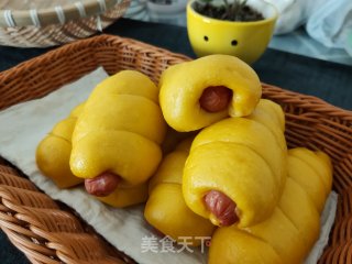 毛毛虫南瓜香肠花卷的做法步骤：22