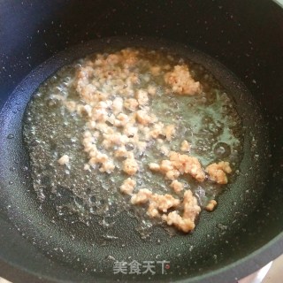 好吃不胖！3分钟上桌的素炒玉米粒儿的做法步骤：2