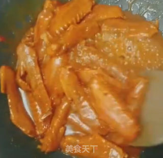 红烧鸭翅的做法步骤：5