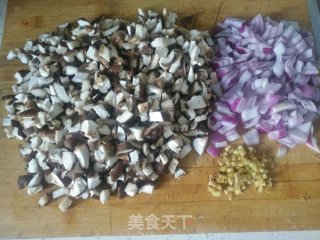 超好吃的酱肉包的做法步骤：5