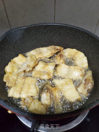 炸鱼骨的做法步骤：5