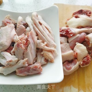 红烧鸭四件的做法步骤：2