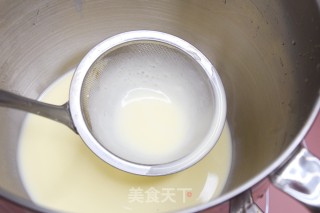 懒人蛋挞，超简单几步，人人都可以做出美味蛋挞的做法步骤：3