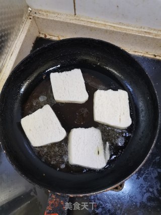 炸馒头片的做法步骤：3
