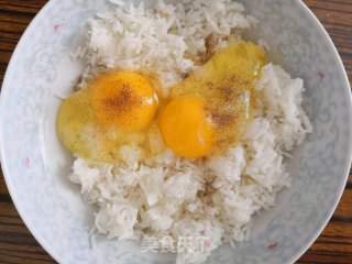 韭菜蛋炒饭的做法步骤：3