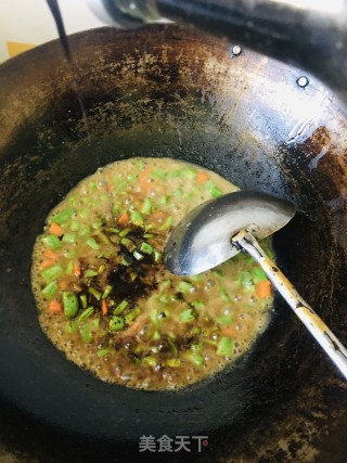 鸡丁炒豆角的做法步骤：8