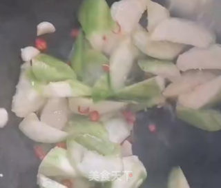 丝瓜焖荷包蛋的做法步骤：4