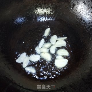 鸭杂炒甜豆的做法步骤：5