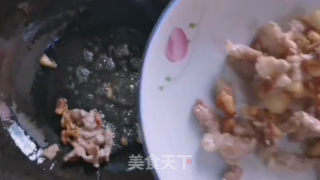 苦瓜炒肉的做法步骤：4