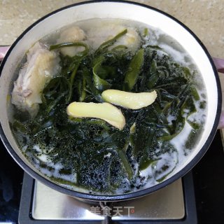 莲子海带鸡骨汤的做法步骤：6