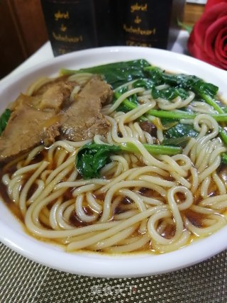 牛肉热汤米粉的做法步骤：7