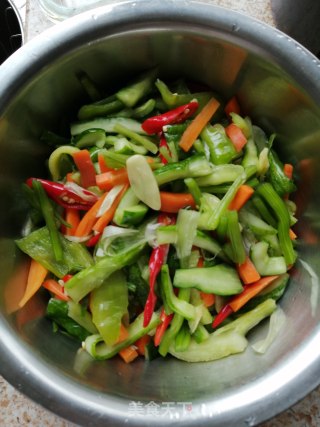 即食小咸菜的做法步骤：4