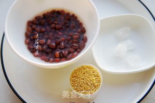 红豆小米羹的做法步骤：1