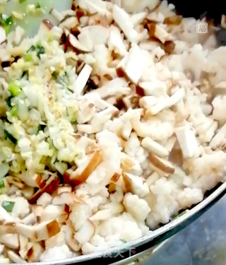 虾蓉酱拌豆腐的做法步骤：4