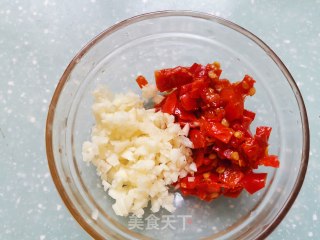 剁椒蒸腐竹粉丝的做法步骤：3