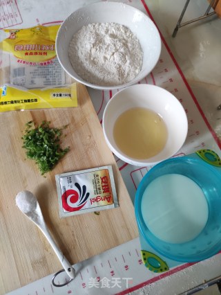 卡通葱香小饼干的做法步骤：1