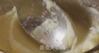 土豆版蛋黄酥的做法步骤：3