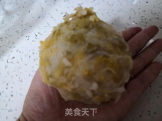 酸菜冻豆腐汤的做法步骤：1