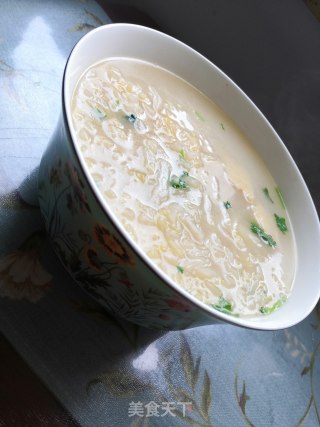 酸菜冻豆腐汤的做法步骤：5