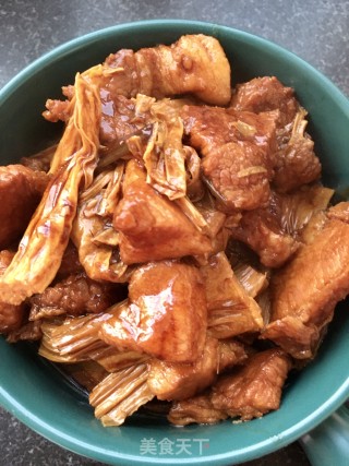 “荤菜”腐竹烧肉的做法步骤：24