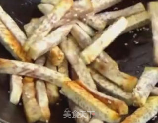 焦糖芋条的做法步骤：5