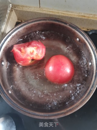 西红柿炒鸡蛋的做法步骤：2