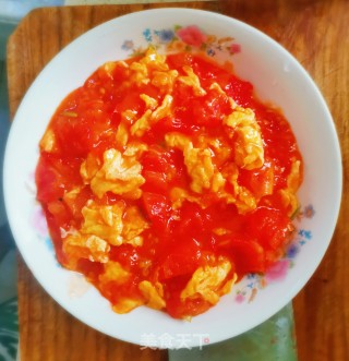 西红柿炒鸡蛋的做法步骤：7