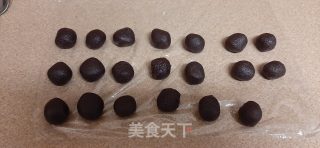 中秋中式点心——桃花酥的做法步骤：13