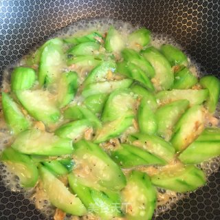 鸡蛋虾皮炒丝瓜的做法步骤：7