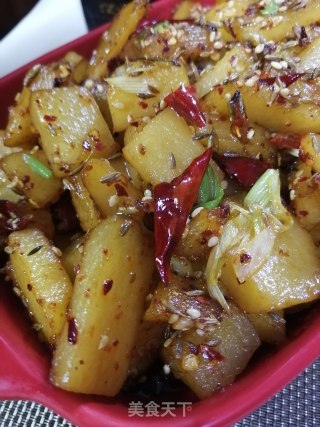 孜然土豆丁的做法步骤：11