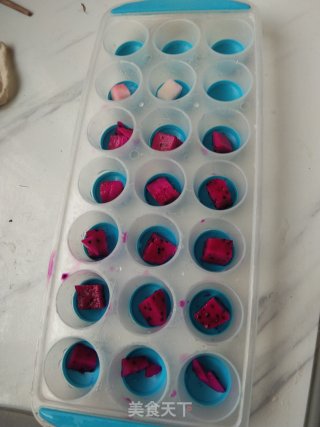 高颜值果冻的做法步骤：2