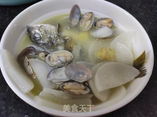 萝卜蛤蜊鱼汤的做法步骤：12