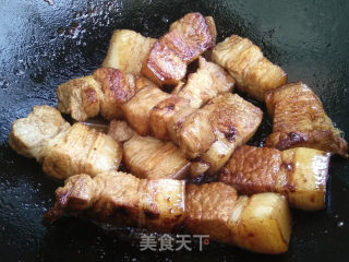 五花肉烩冬瓜的做法步骤：4