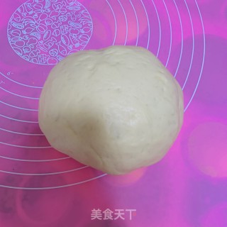 豆沙卷的做法步骤：1