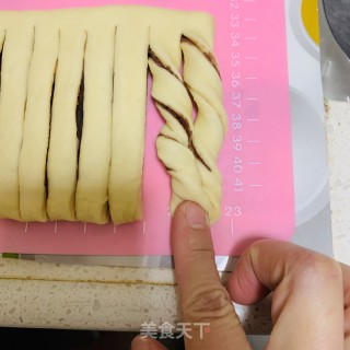 豆沙卷的做法步骤：6
