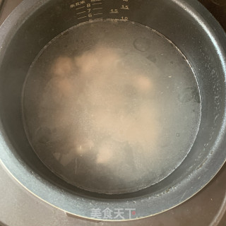 海带玉米排骨汤的做法步骤：6