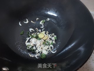 西红柿挂面汤的做法步骤：3
